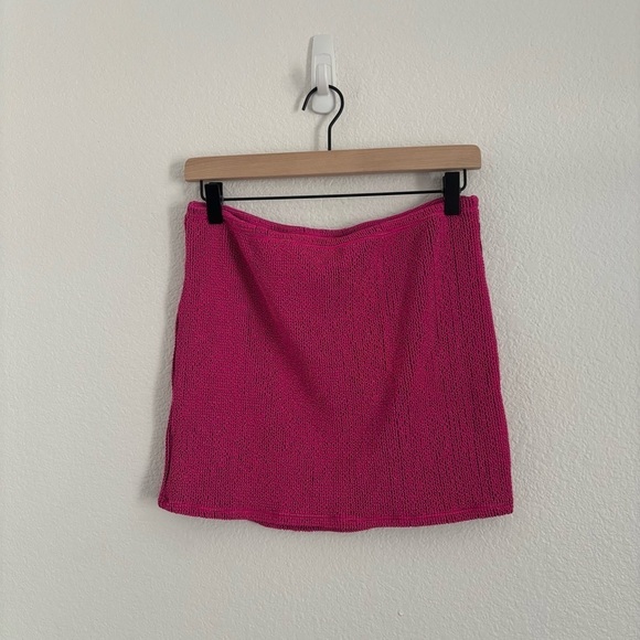 Good American Dresses & Skirts - Good American Women's Size 3/4 Pink Always Fits Mini Skirt